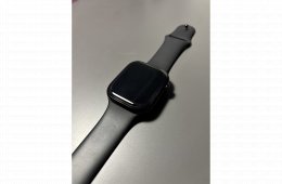 Apple Watch Series 11 46mm Kozmoszfekete (100% aksi, garanciális)