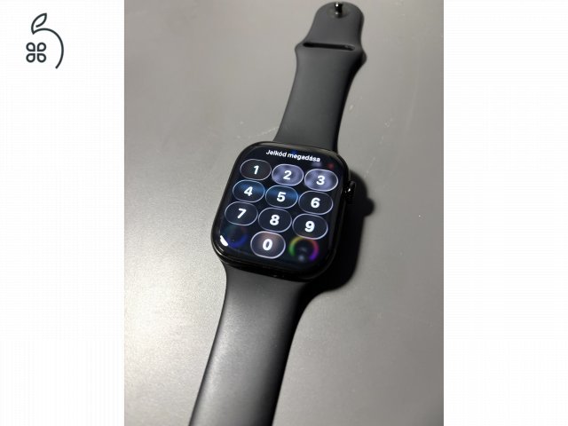 Apple Watch Series 11 46mm Kozmoszfekete (100% aksi, garanciális)