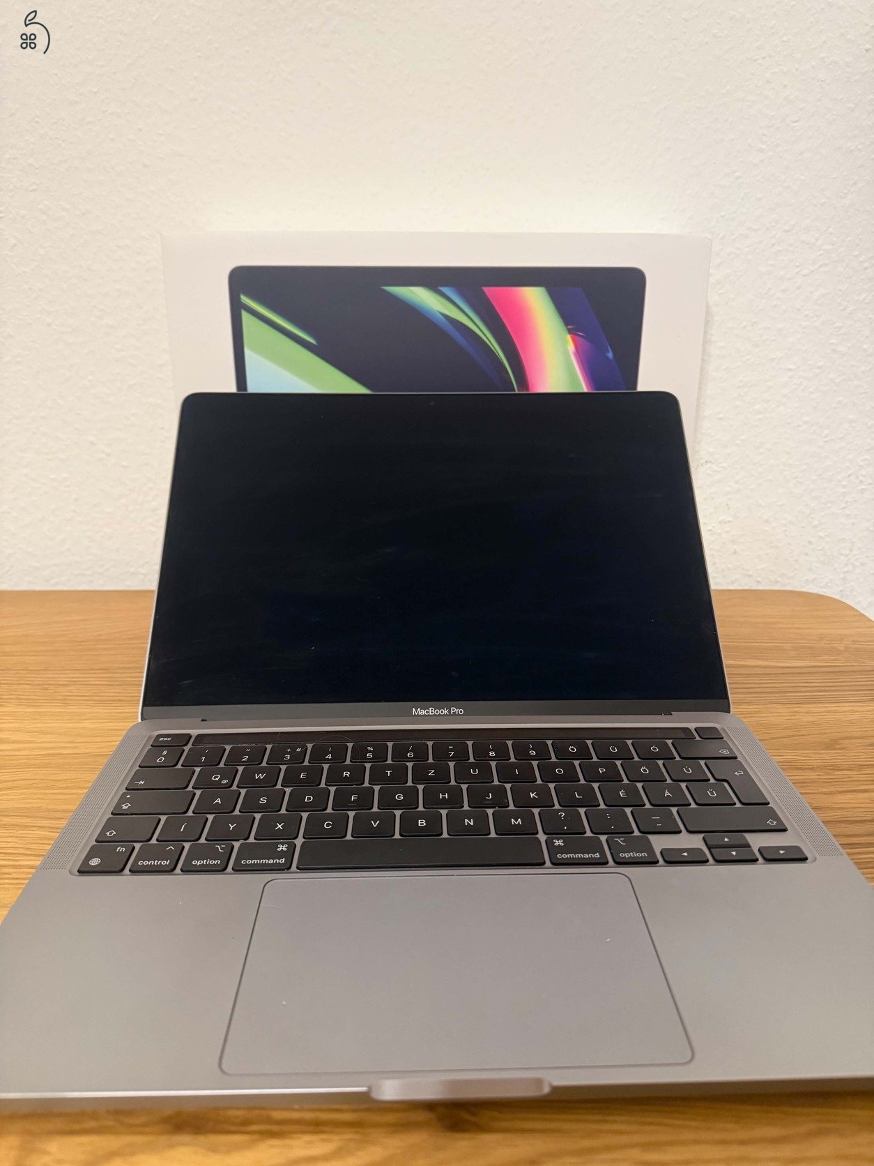 MacBook Pro 2020 M1 - 8GB/512GB - 94% akksi, 156 ciklus