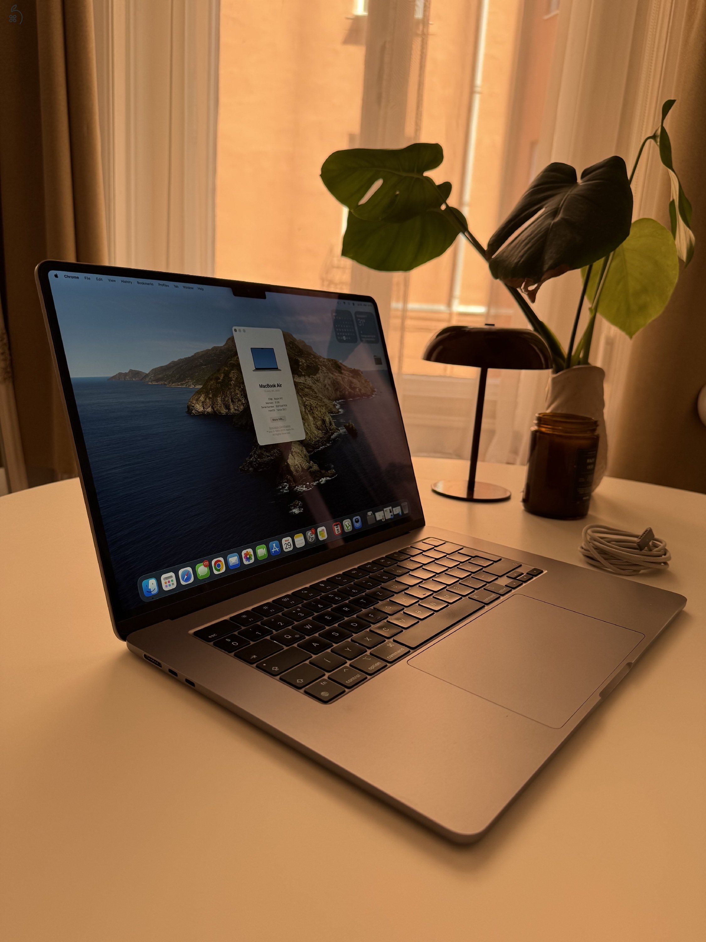 MacBook Air 15” (2023) – M2 chip, 256GB SSD, 8GB RAM