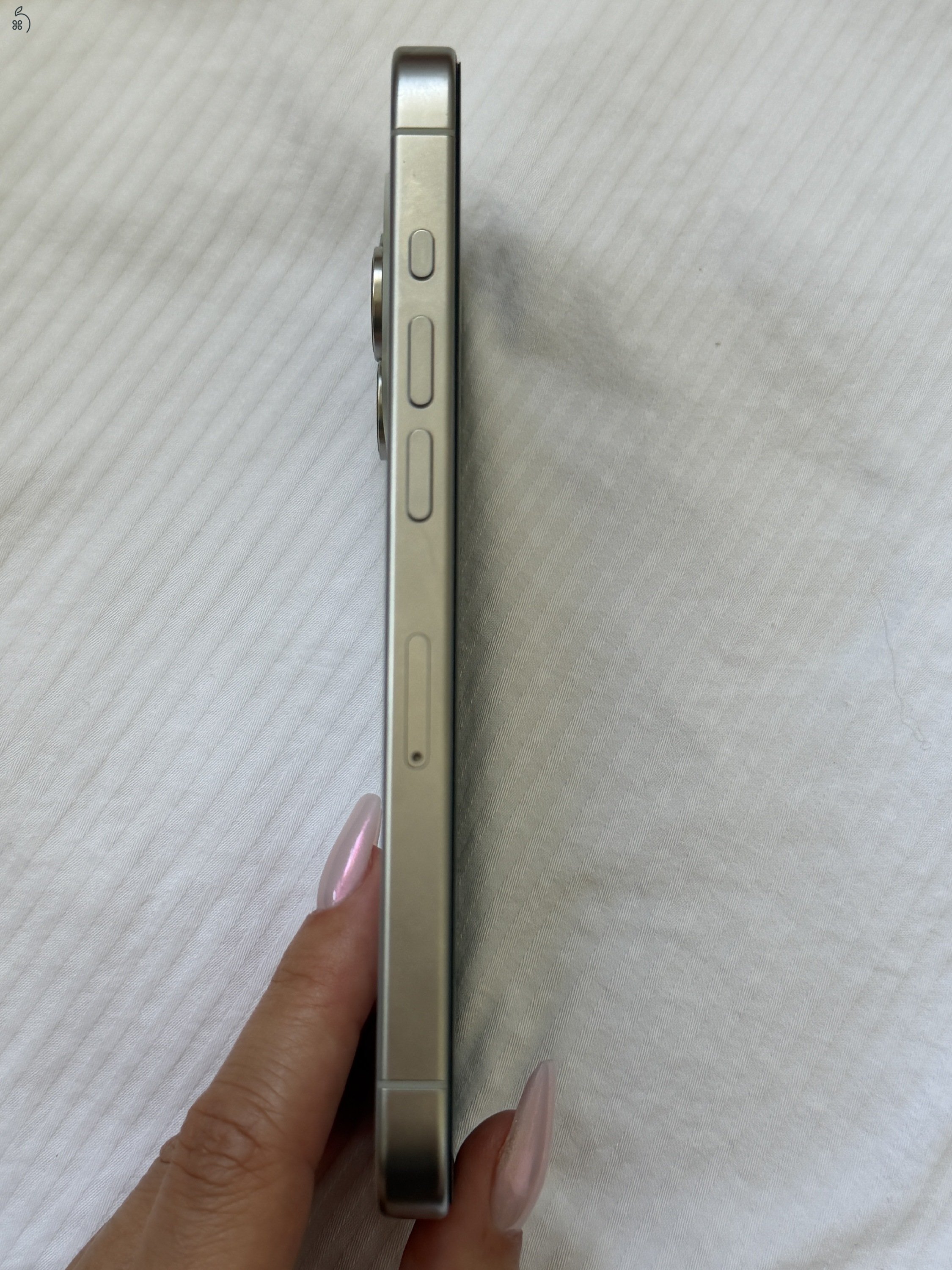 Apple iPhone 15pro 128GB (Titán Fehér)