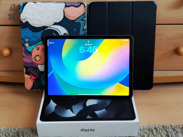 Apple iPad Air 5 szürke (2022 10.9 256GB Wifi-s) 91% akkumulátor
