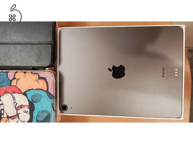 Apple iPad Air 5 szürke (2022 10.9 256GB Wifi-s) 91% akkumulátor
