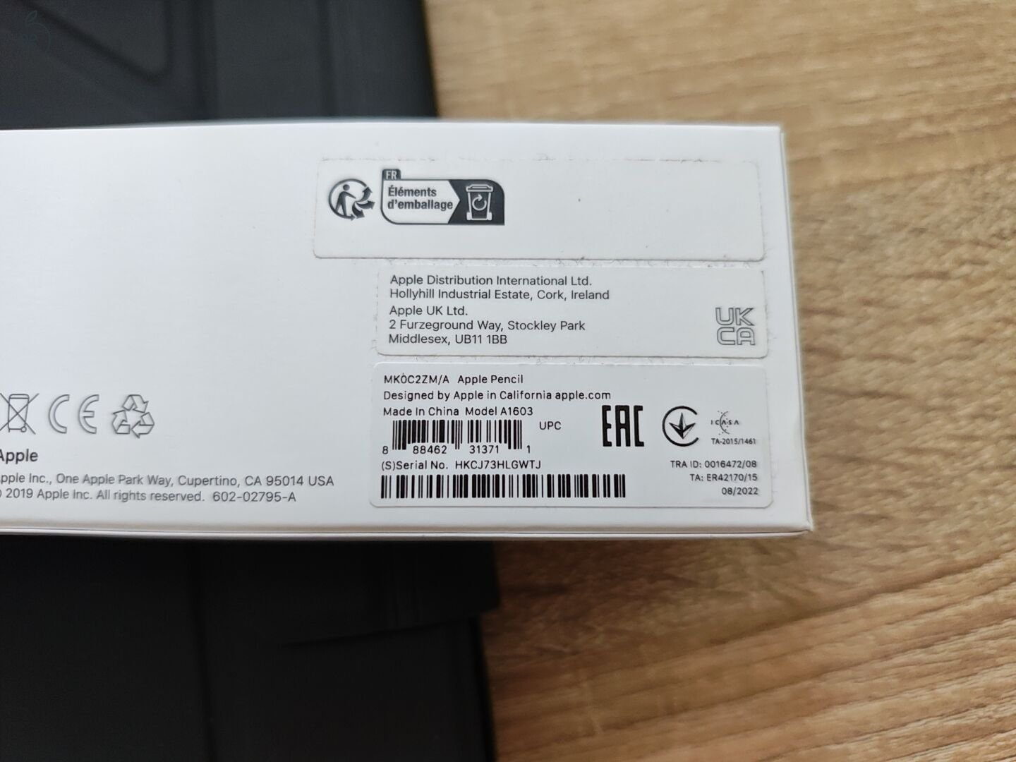 Eladó Apple iPad 9. generáció (2021) 256 GB Wi-Fi + Apple Pencil (1. generáció)