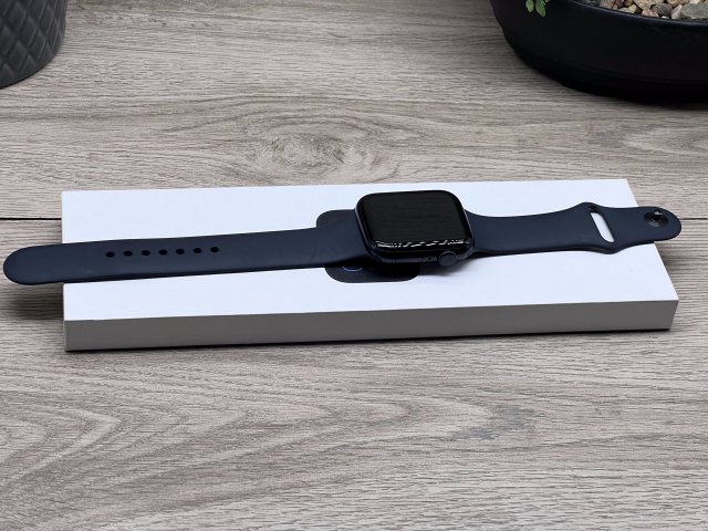 Hibátlan Apple Watch SE3 Midnight 44mm 2 ÉV Garanciával 95%