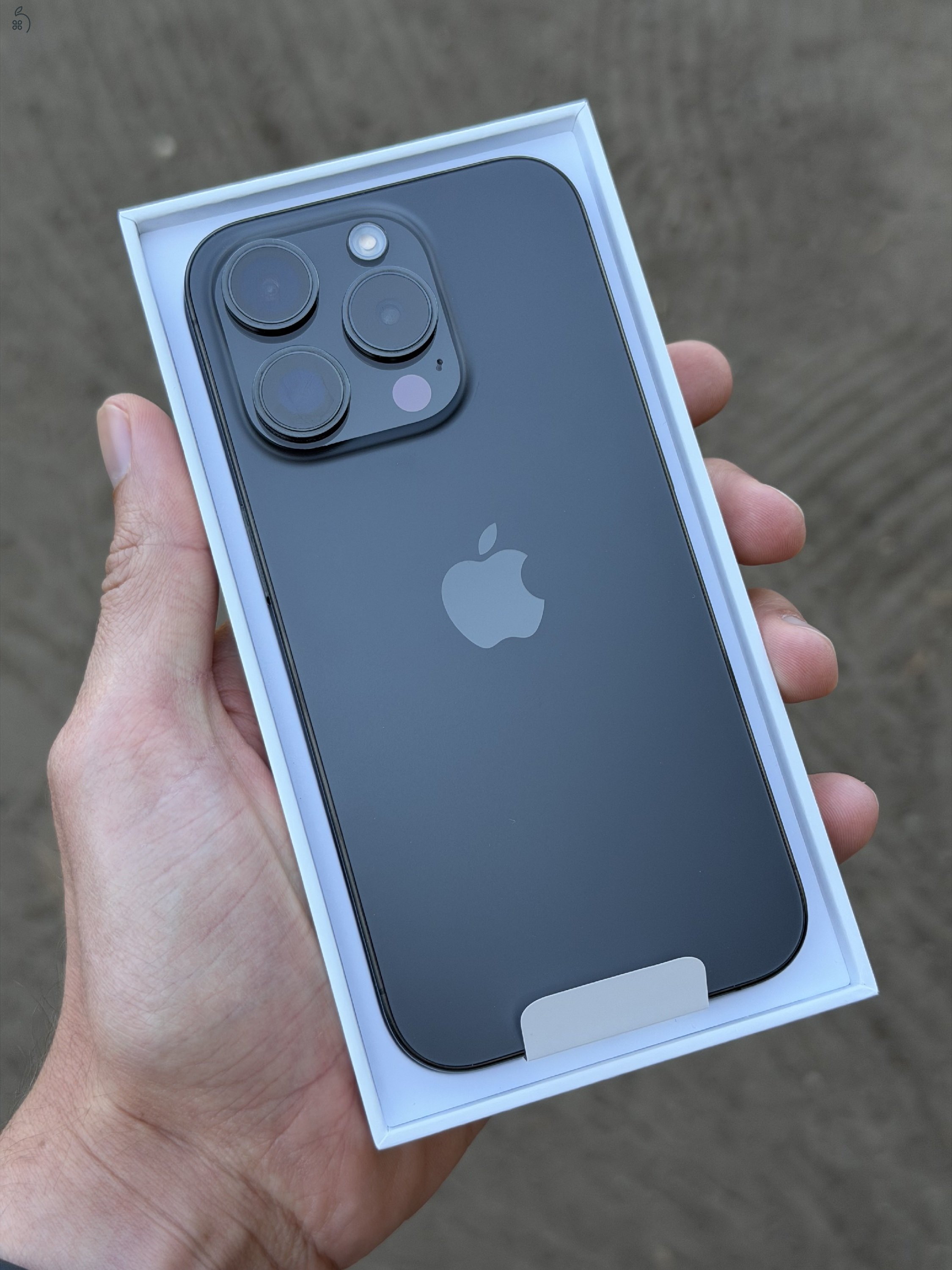 iPhone 15 Pro 128GB Black Titanium 