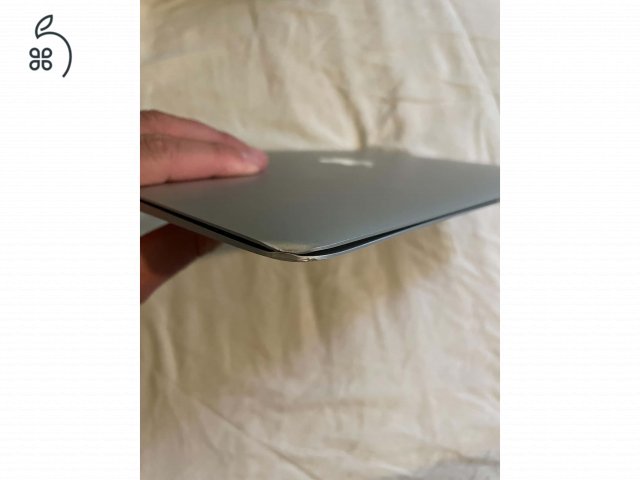 MacBook Air 13