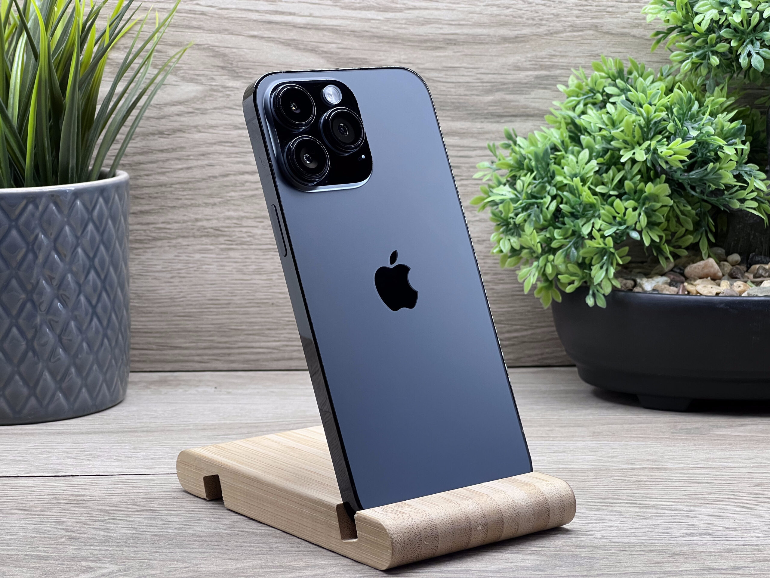 Hibátlan iPhone 14 Pro Max Black Titanium 256GB 2 ÉV Garanciával 100%