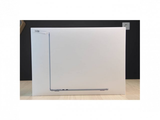 Újszerű Apple MacBook Air 15