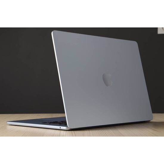 Újszerű Apple MacBook Air 15