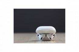 Használt AirPods 4 A US-8320