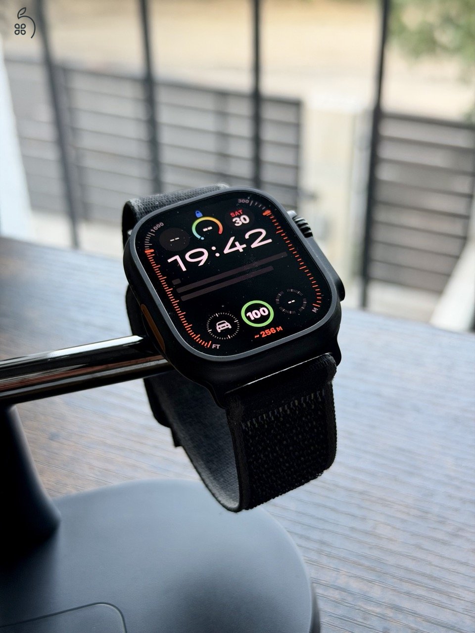 Karcmentes Apple Watch Ultra 2 49mm Black Titanium