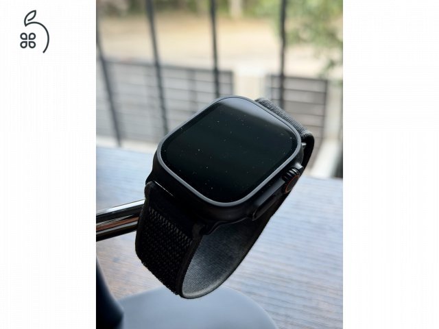Karcmentes Apple Watch Ultra 2 49mm Black Titanium