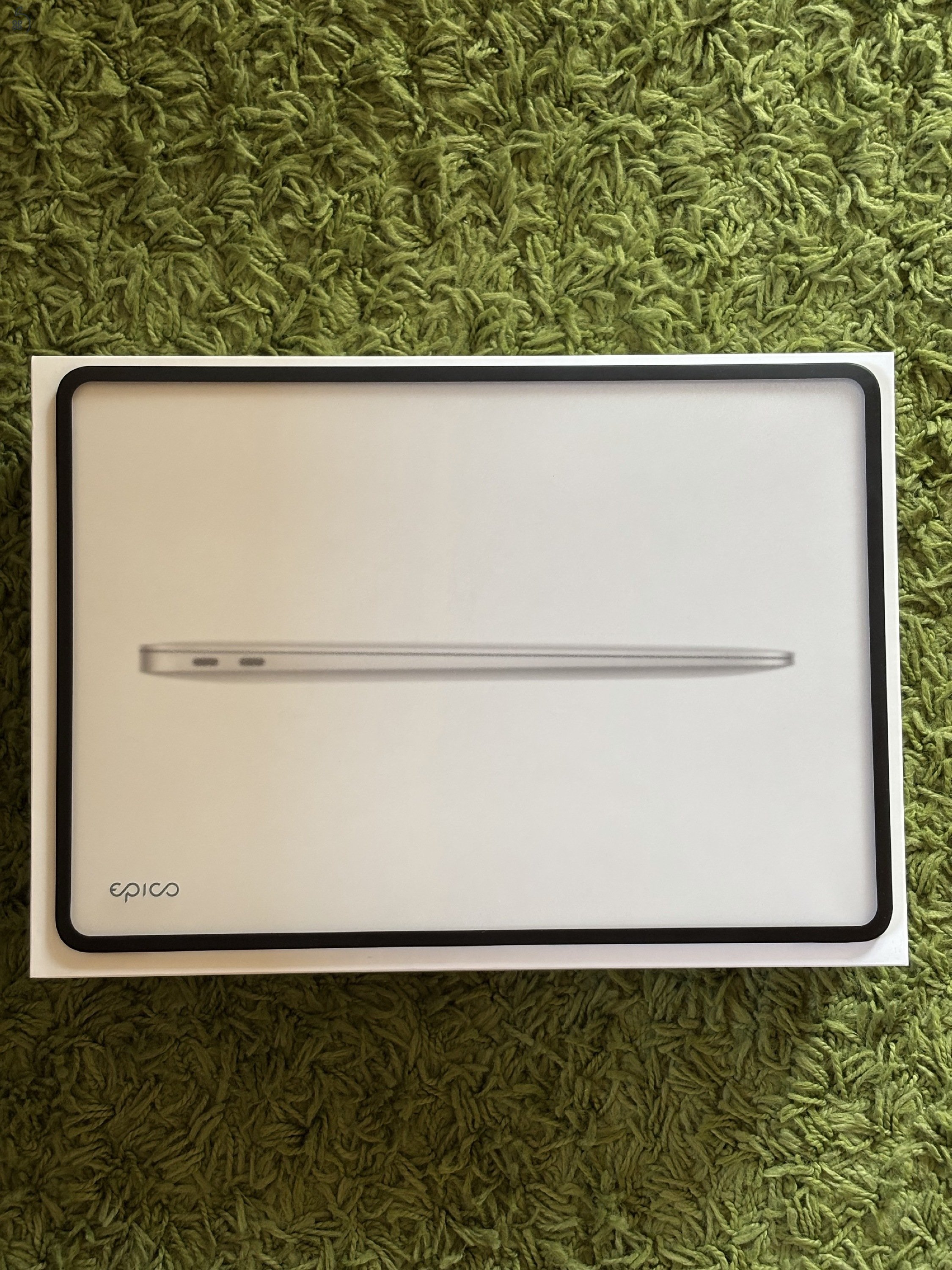 Apple MacBook Air (M1, 2020) 13” 8GB / 512GB, magyar billentyűzet, szép állapot