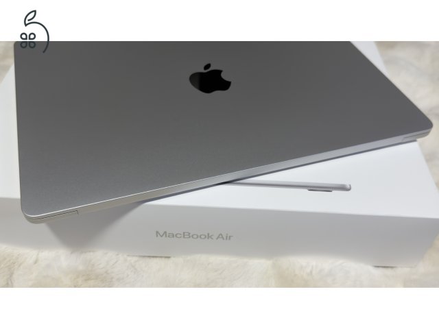 MACBOOK AIR M4 15