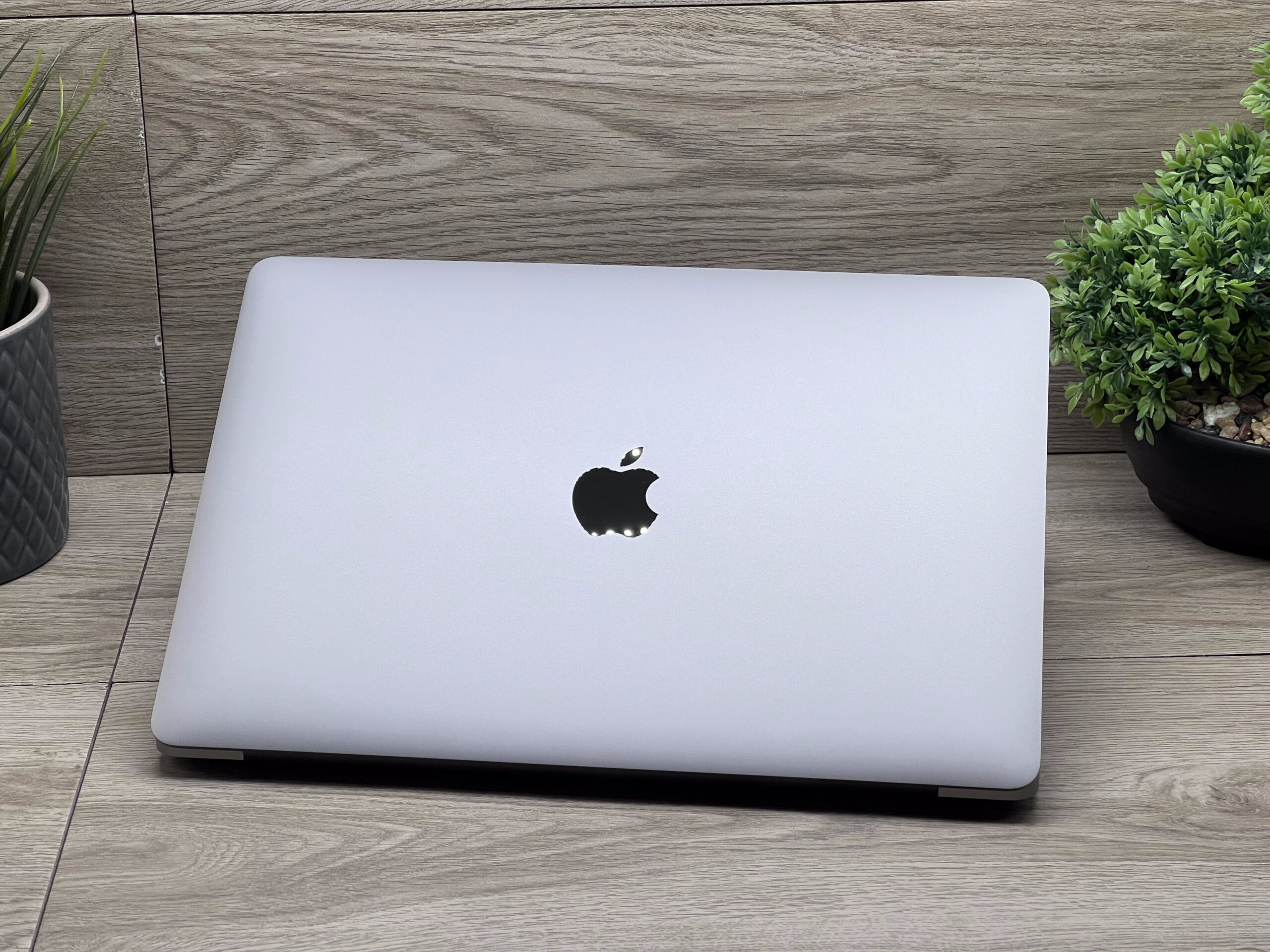 MacBook Air 2020 M1 13” 256GB 2 ÉV Garanciával