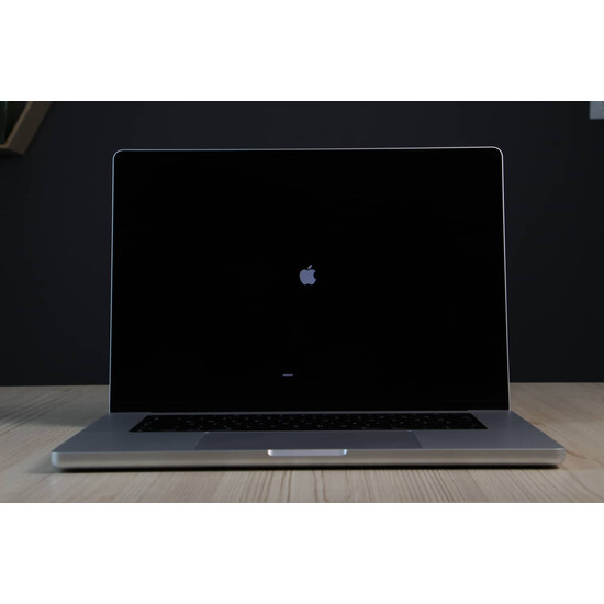 Újszerű Apple MacBook Pro 16