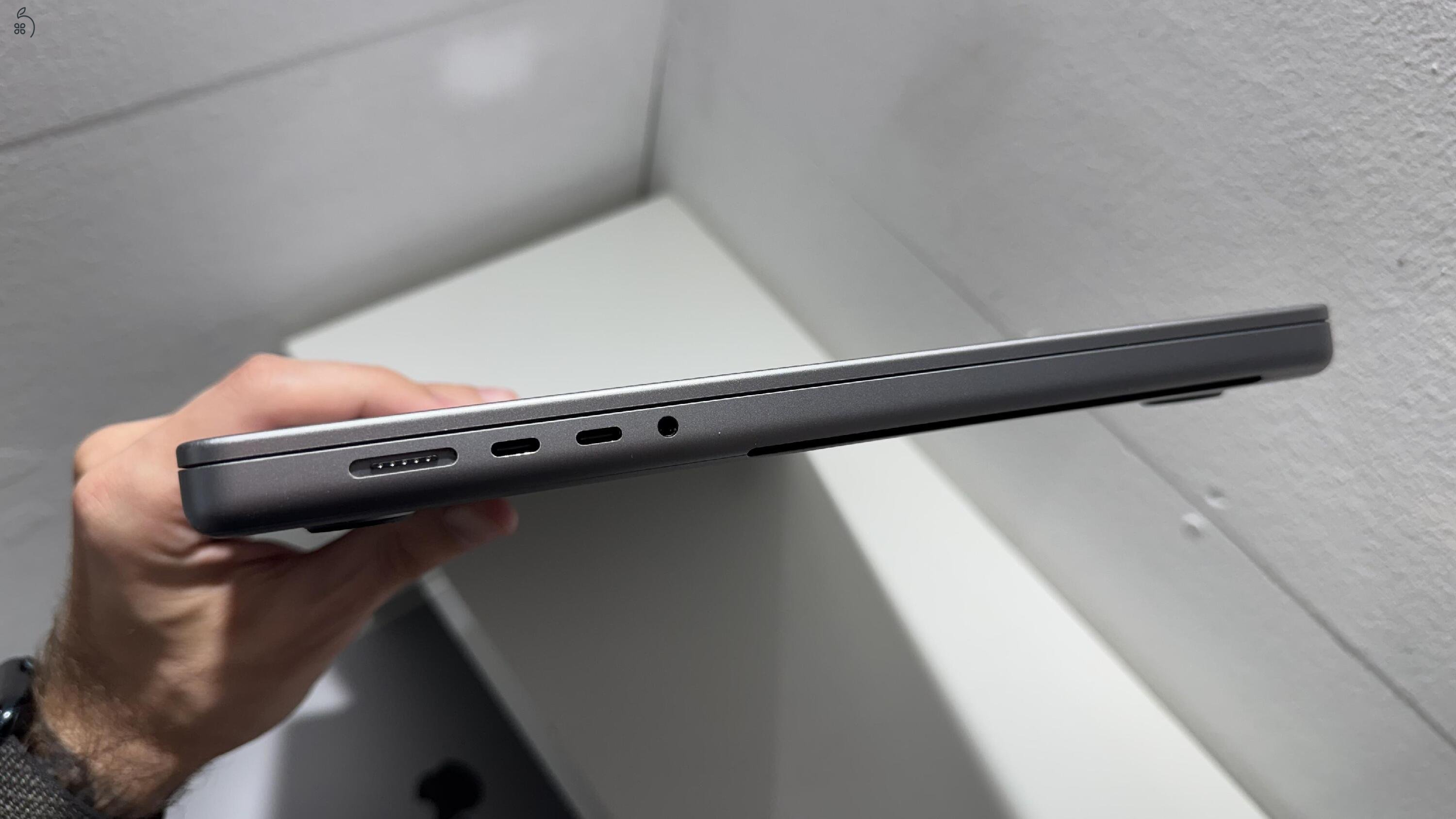 Macbook Pro 16