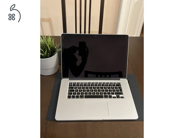 MacBook Pro 2015 15” (MacOS Sequoia)