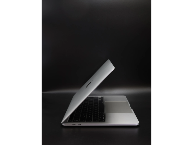 Apple MacBook Pro 13″ Touch Bar 2020 M1 512 GB Silver akku - 12 HÓ GARANCIA
