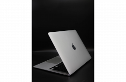 Apple MacBook Air 13″ 2020 M1 256 GB Silver 83% akku - 12 HÓ GARANCIA