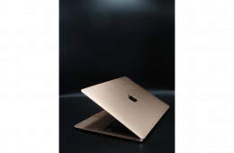 Apple MacBook Air 13″ 2020 i5 512 GB Gold akku - 12 HÓ GARANCIA