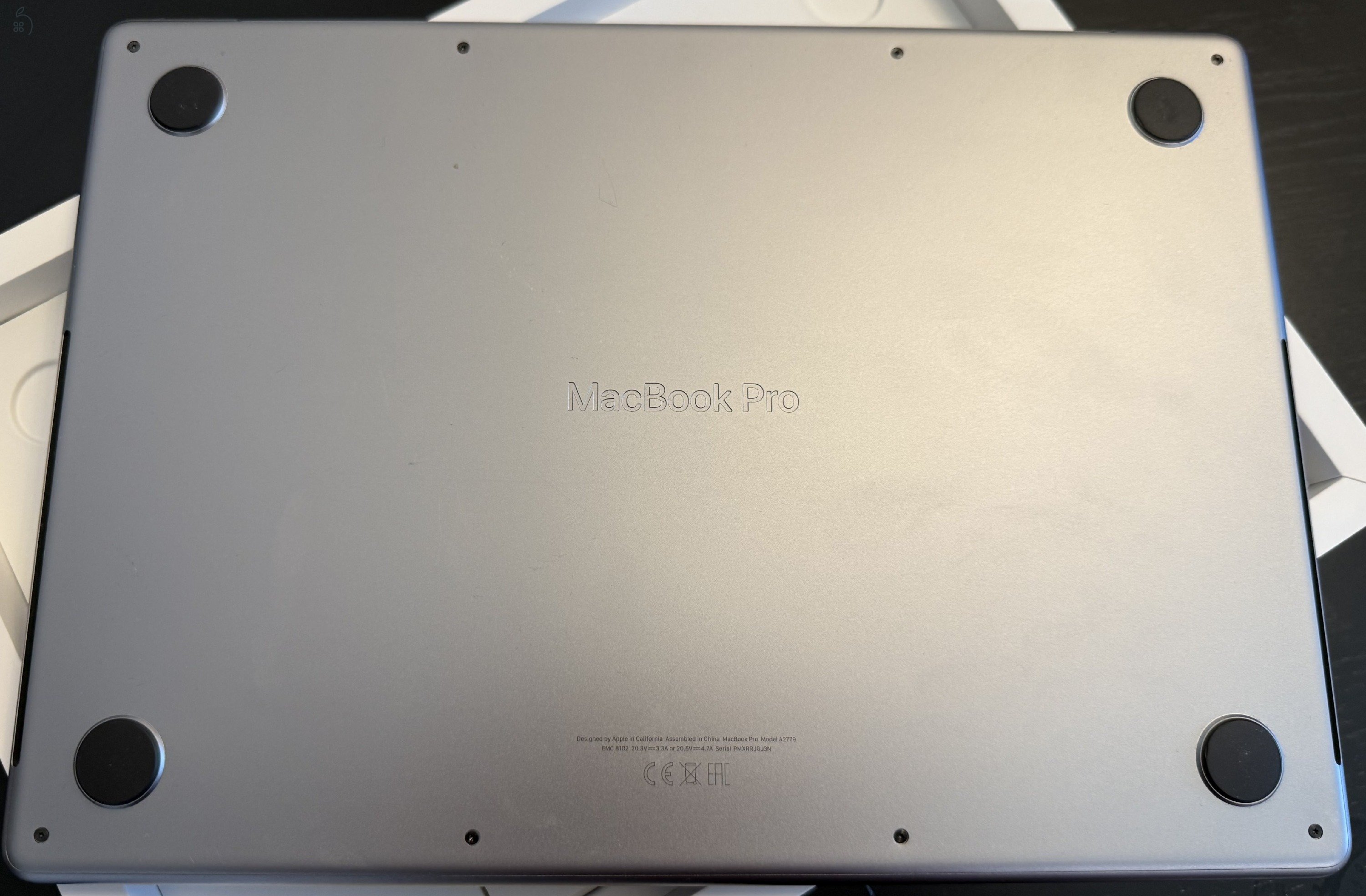 MacBook Pro 14