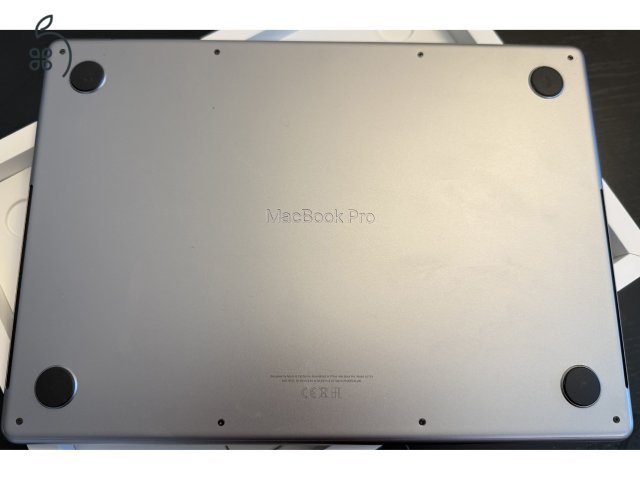MacBook Pro 14