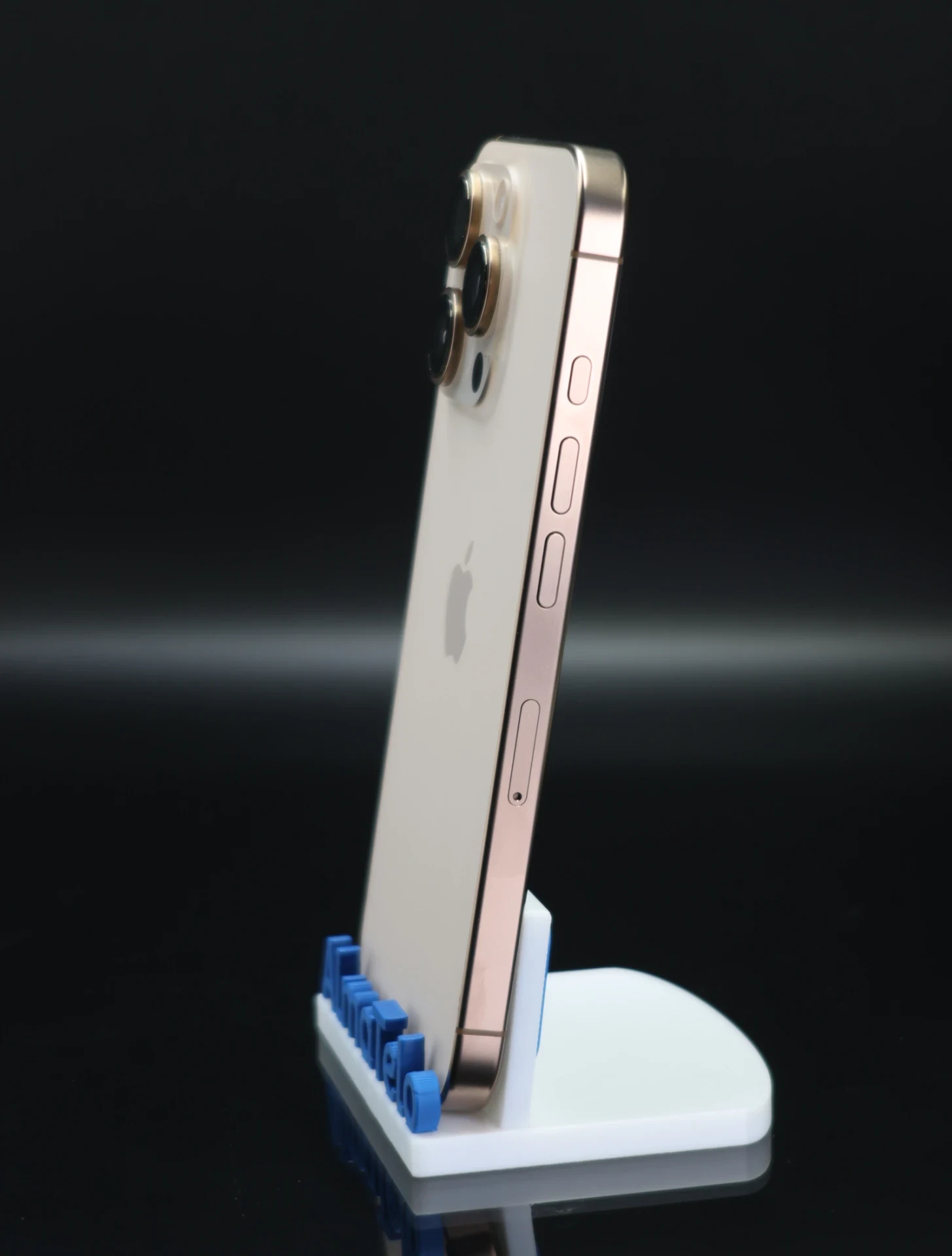 Apple iPhone 16 Pro Max 256 GB Desert Titanium 100% akku - 12 HÓ GARANCIA