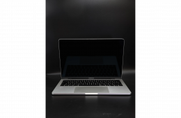 Apple MacBook Pro 13″ 2017 i5 256 GB Silver akku - 12 HÓ GARANCIA
