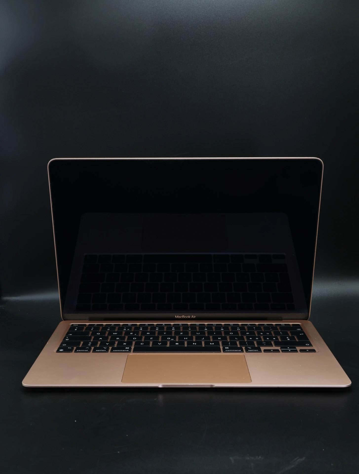 Apple MacBook Air 13″ 2020 M1 256 GB Gold 87% akku - 12 HÓ GARANCIA
