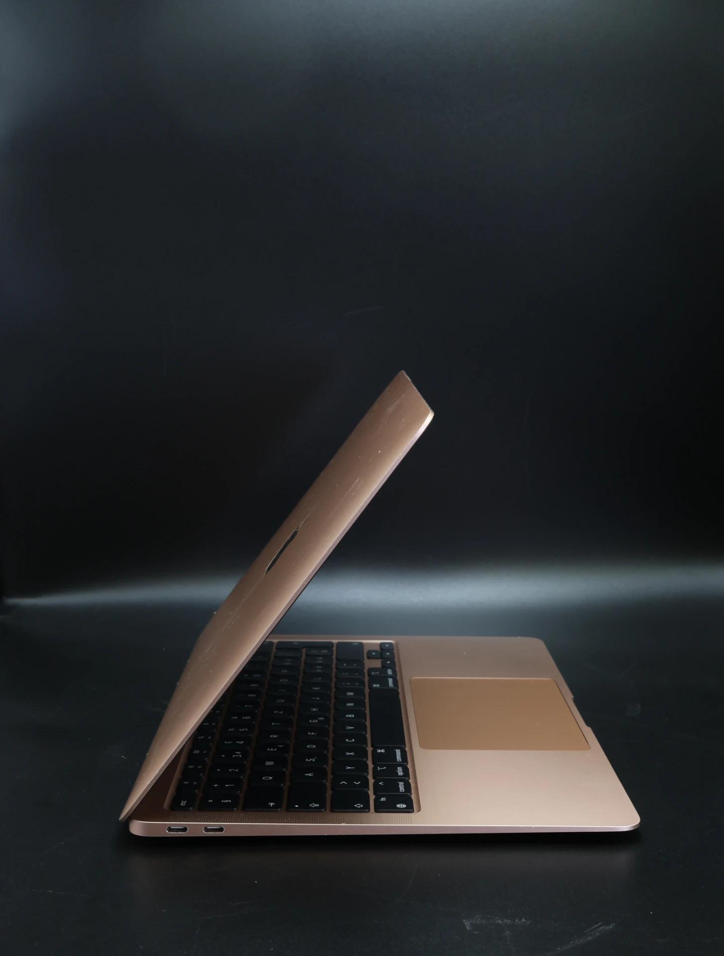Apple MacBook Air 13″ 2020 M1 256 GB Gold 87% akku - 12 HÓ GARANCIA