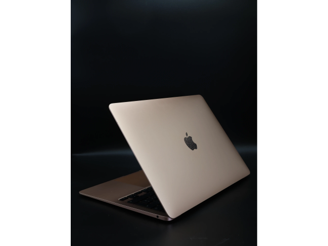 Apple MacBook Air 13″ 2020 M1 256 GB Gold 87% akku - 12 HÓ GARANCIA