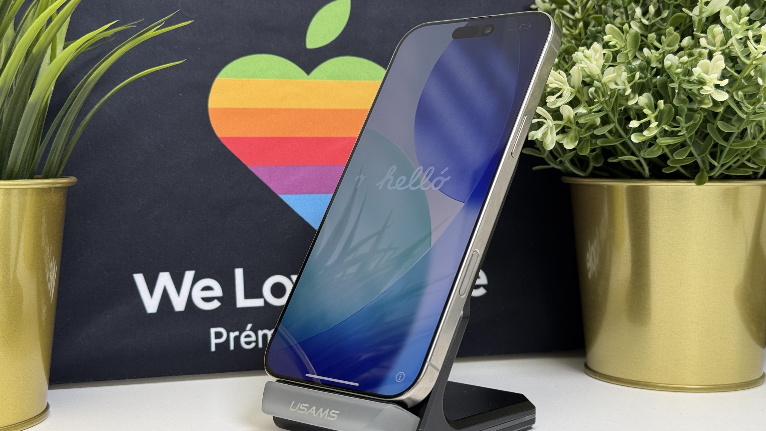 iPhone 16 Pro Max 256GB, Natúr Titán, Független, Számla, 2 Év Garancia, 89%