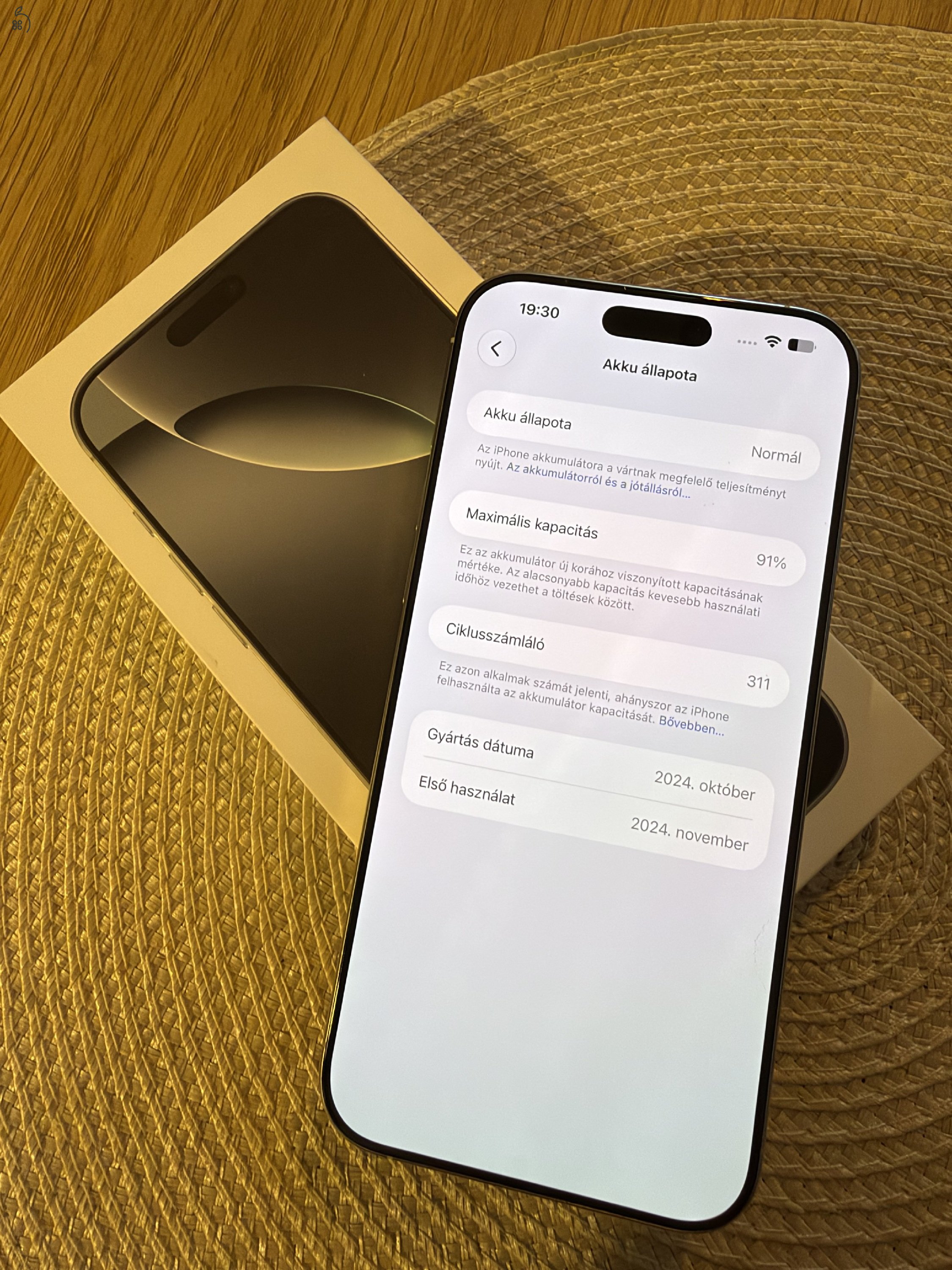 iPhone 16 Pro Max White Titanium