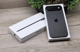 Hibátlan iPhone Air Space Black 256GB 2 ÉV Garanciával 96%