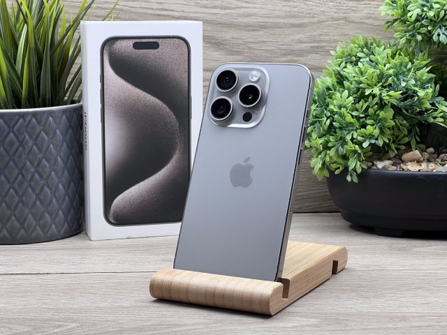 Hibátlan iPhone 15 Pro Natural Titanium 128GB 2 ÉV Garanciával