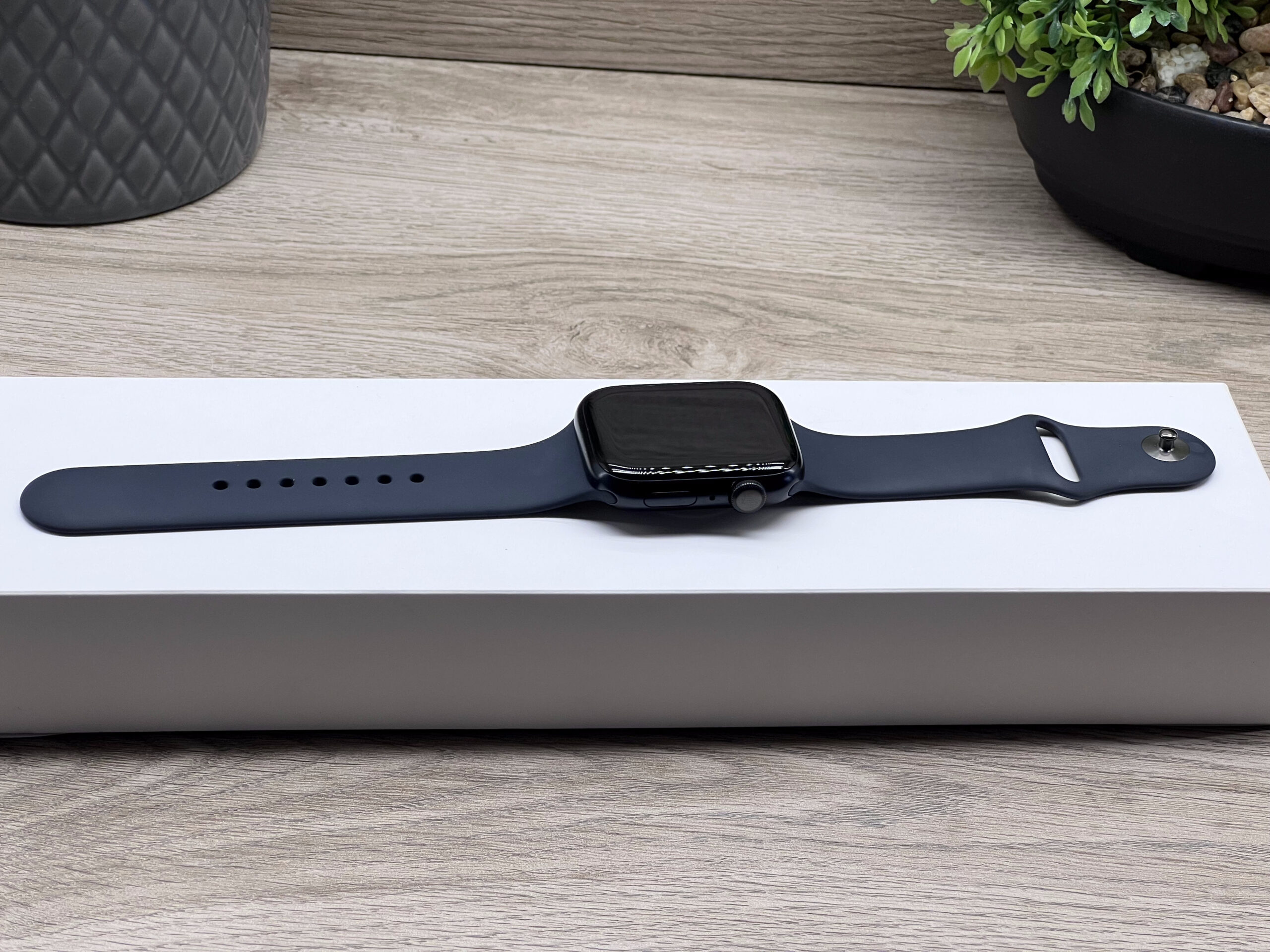 Apple Watch S8 Midnight 45mm 2 ÉV Garanciával