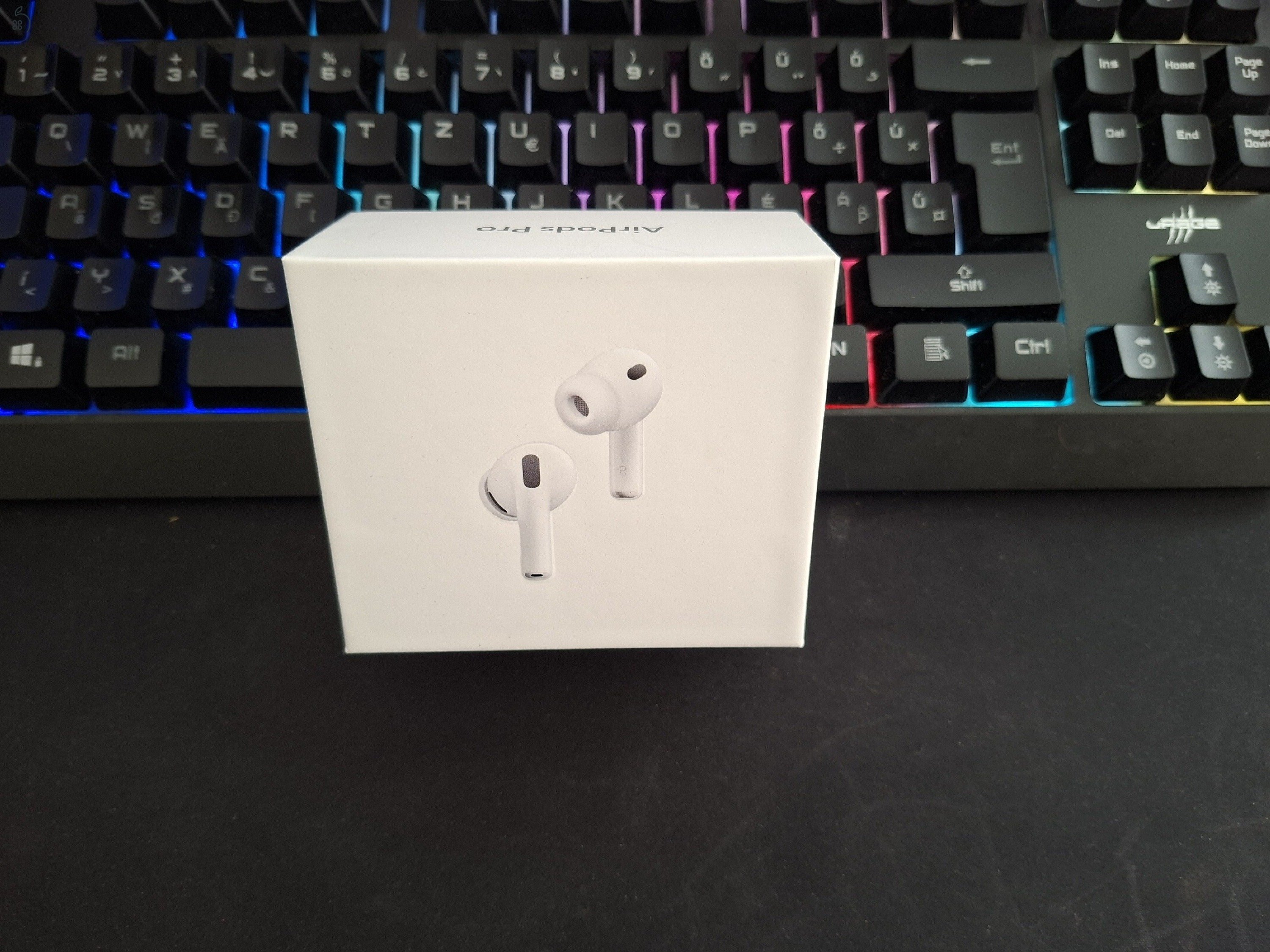 Eladó Apple Airpods Pro 3 Model A3065 A3122