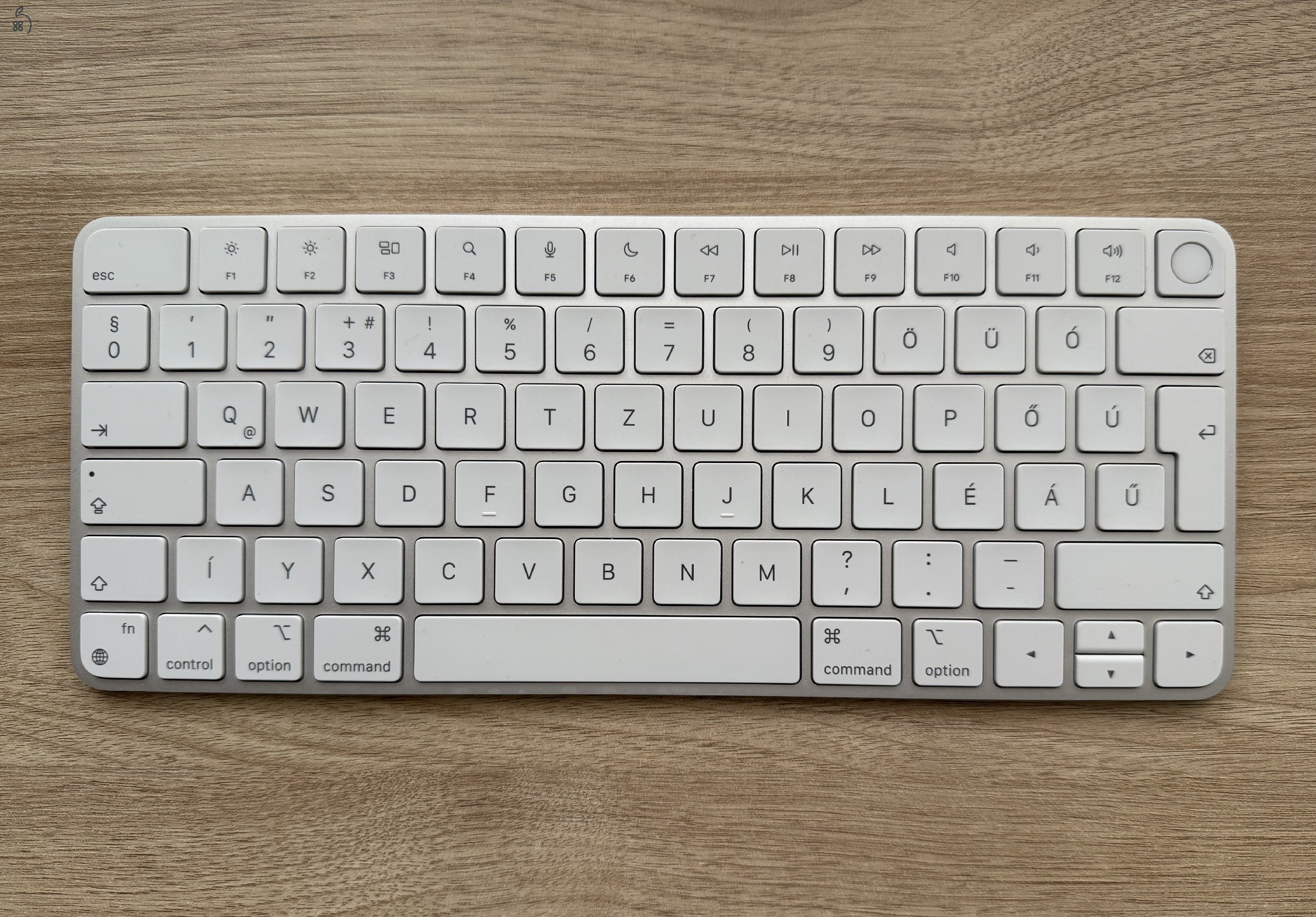 Magic Keyboard Touch ID és Magic Trackpad