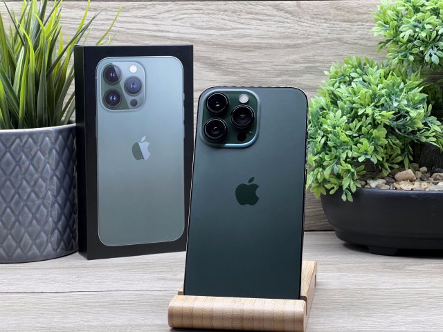 Hibátlan iPhone 13 Pro Alpine Green 256GB 2 ÉV Garanciával 91%