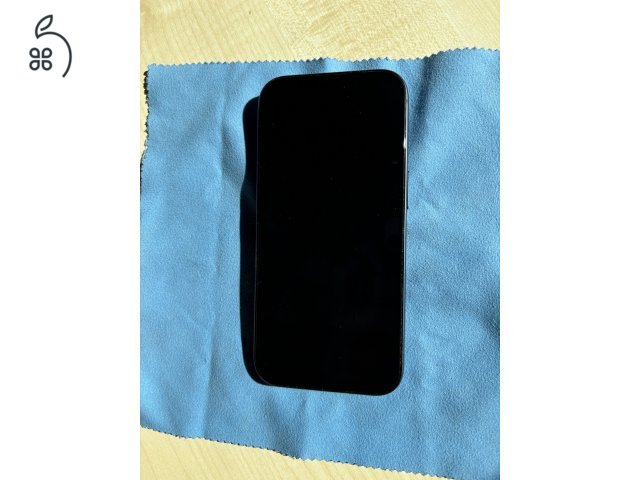 iPhone 17 Pro Deep Blue, 256 GB, Újszerű
