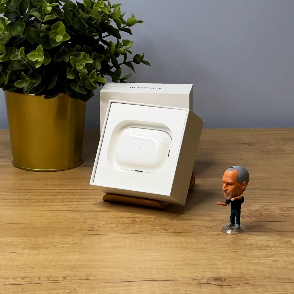MacSzerez.com - Apple AirPods Pro 2 / Lightning / Garancia!