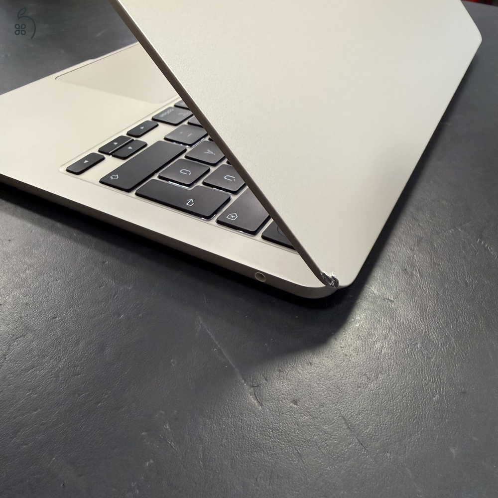 MacSzerez.com - 2022 MacBook Air 13
