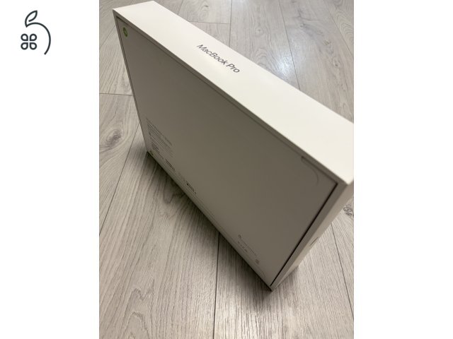 MacBook 14” Pro M5 