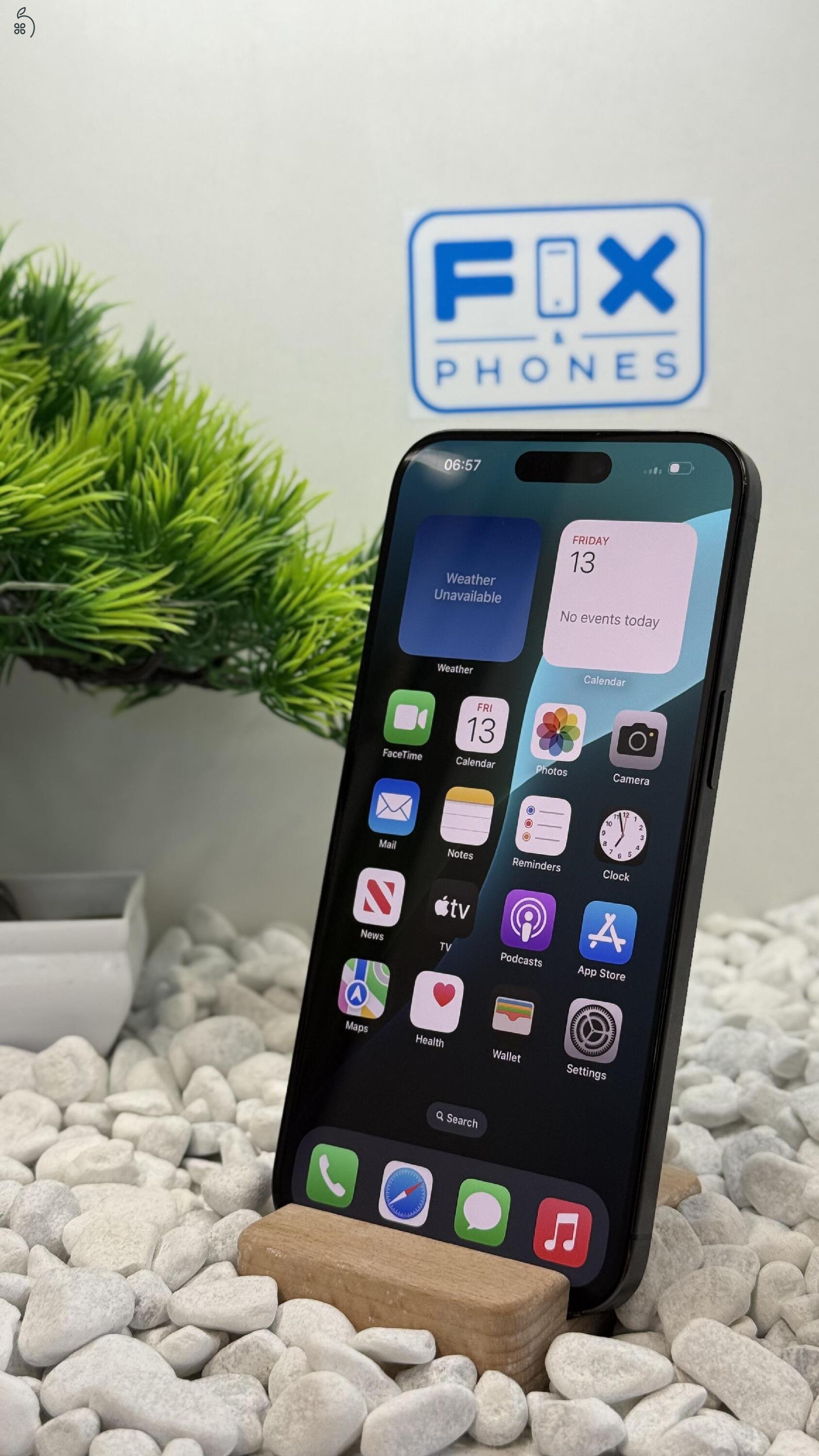 iPhone 15 Pro Max 512GB Független 100% akkumulátor Megkímélt állapot