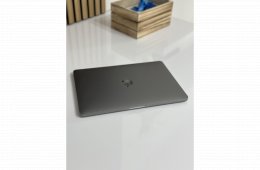 MacBook Pro 13