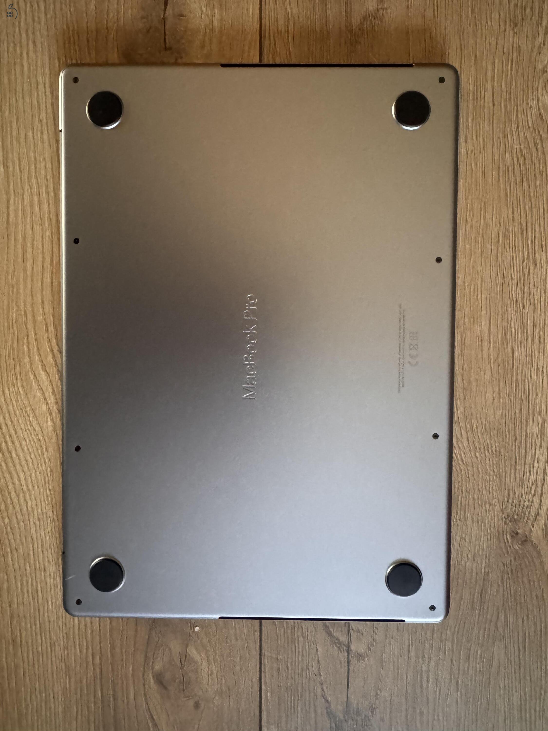 MacBook Pro Retina 14