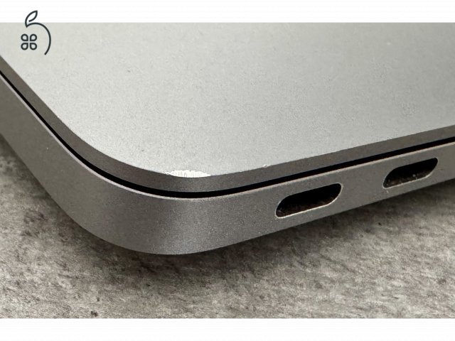 Eladó Apple MacBook Air 13,3