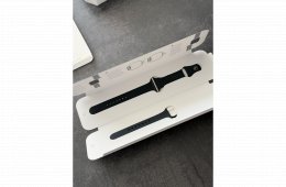 Apple Watch Series 8 44 MM - GPS - Újszerű - Midnight